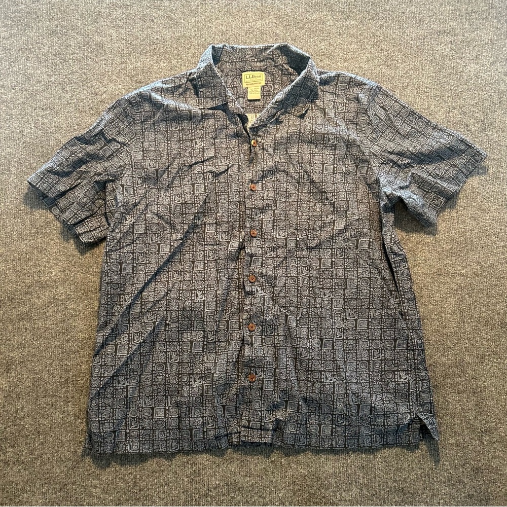 Very Cool Pattern Ll Bean Button Up Polo Shirt Xl… - image 1